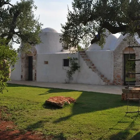 Trulli Beresheet Ostuni